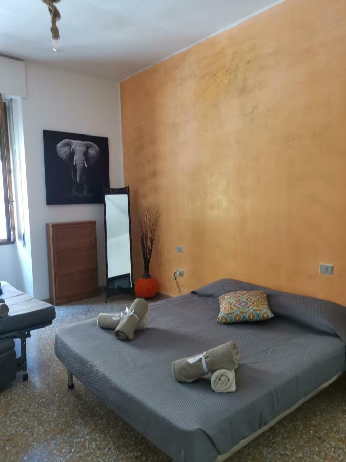 Habitación en casa particular Cimarosa Affitti Brevi *